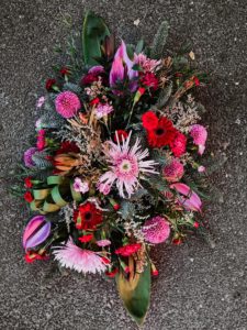 wiazanka-pogrzebowa-zywe-kwiaty-kwiaciarnia-badylarz